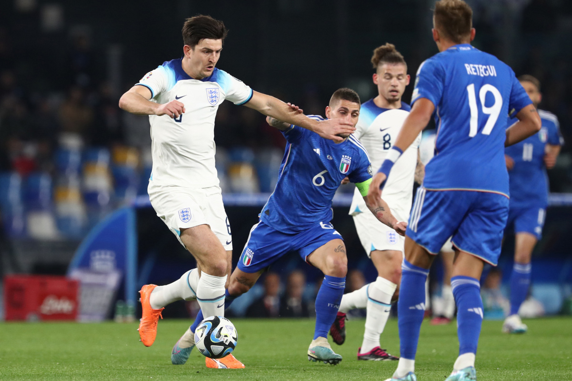 欧预赛强队遭遇挑战，战局风云突变